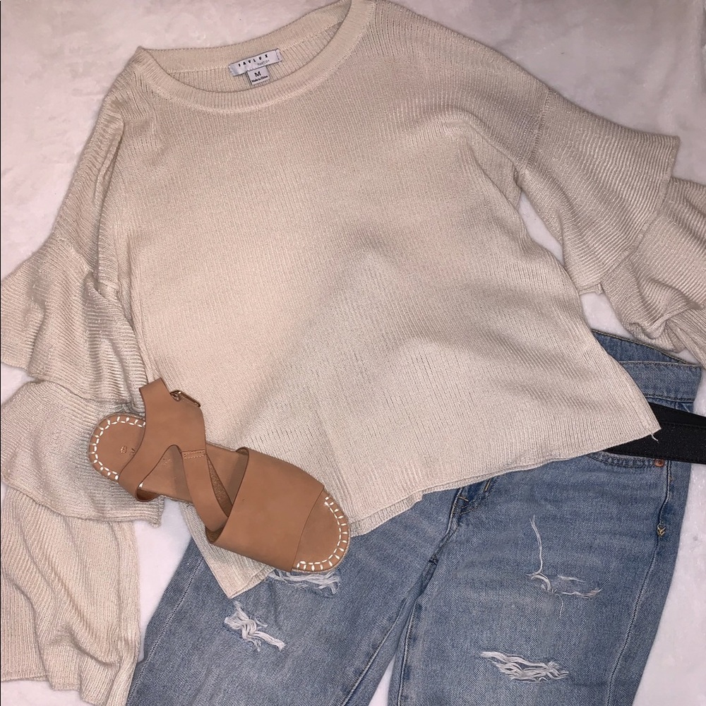 FAVLUX White Long-Sleeve Top